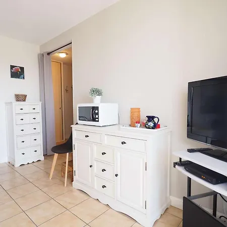 Appartamento Appart. Moderne, Terrasse, Pret De La Plage, Parking - Fr-1-494-140 Royan